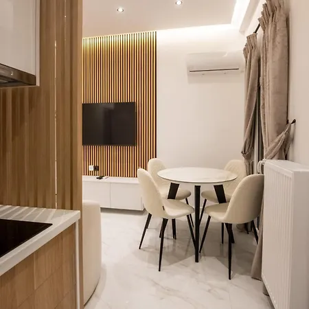 Navarino Lux *