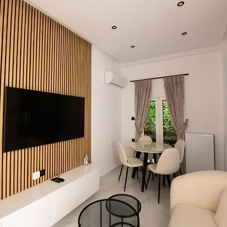Navarino Lux *