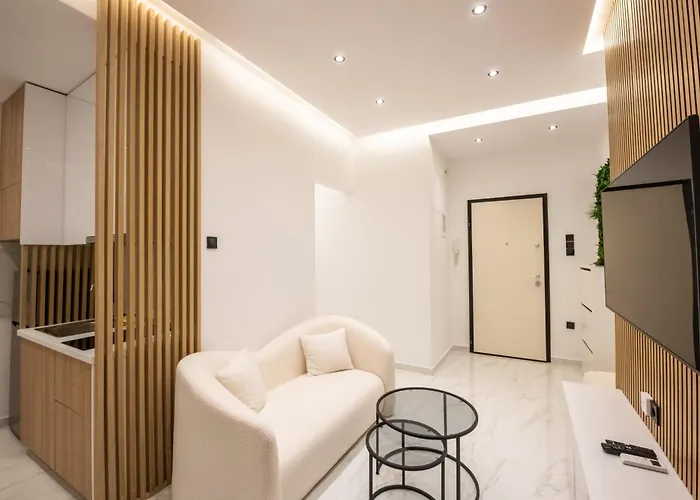 Navarino Lux Салоники